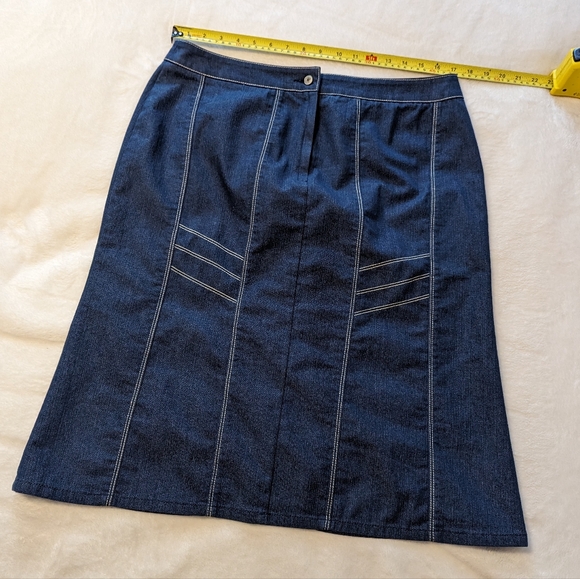 Lana Sport Denim Skirt. Midi. Size 14. 34 Waist . Like new. - Picture 7 of 8